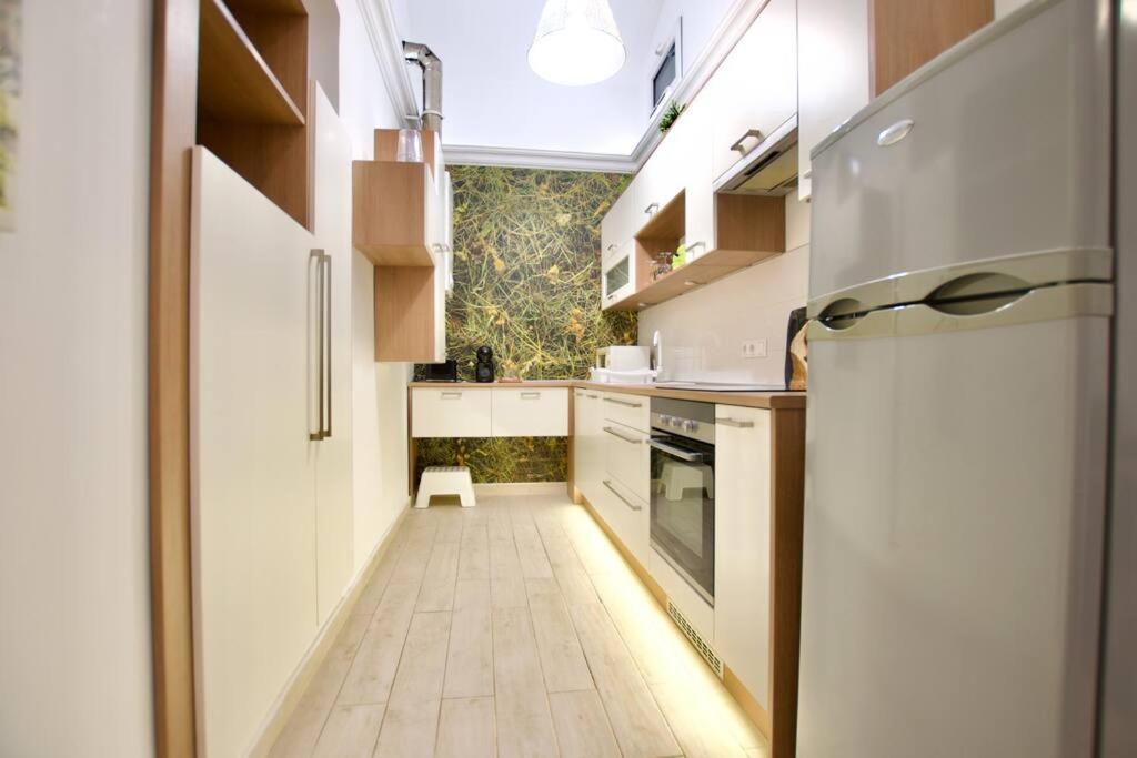 Standard Apartment By Hi5- Podmaniczky Street Budapeste Exterior foto